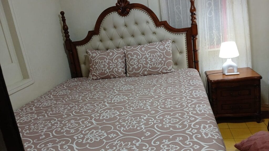 Professionally cleaned bedroom in Curaçao